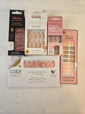 Nail bundle of 3 sets nails and 2 polish strips